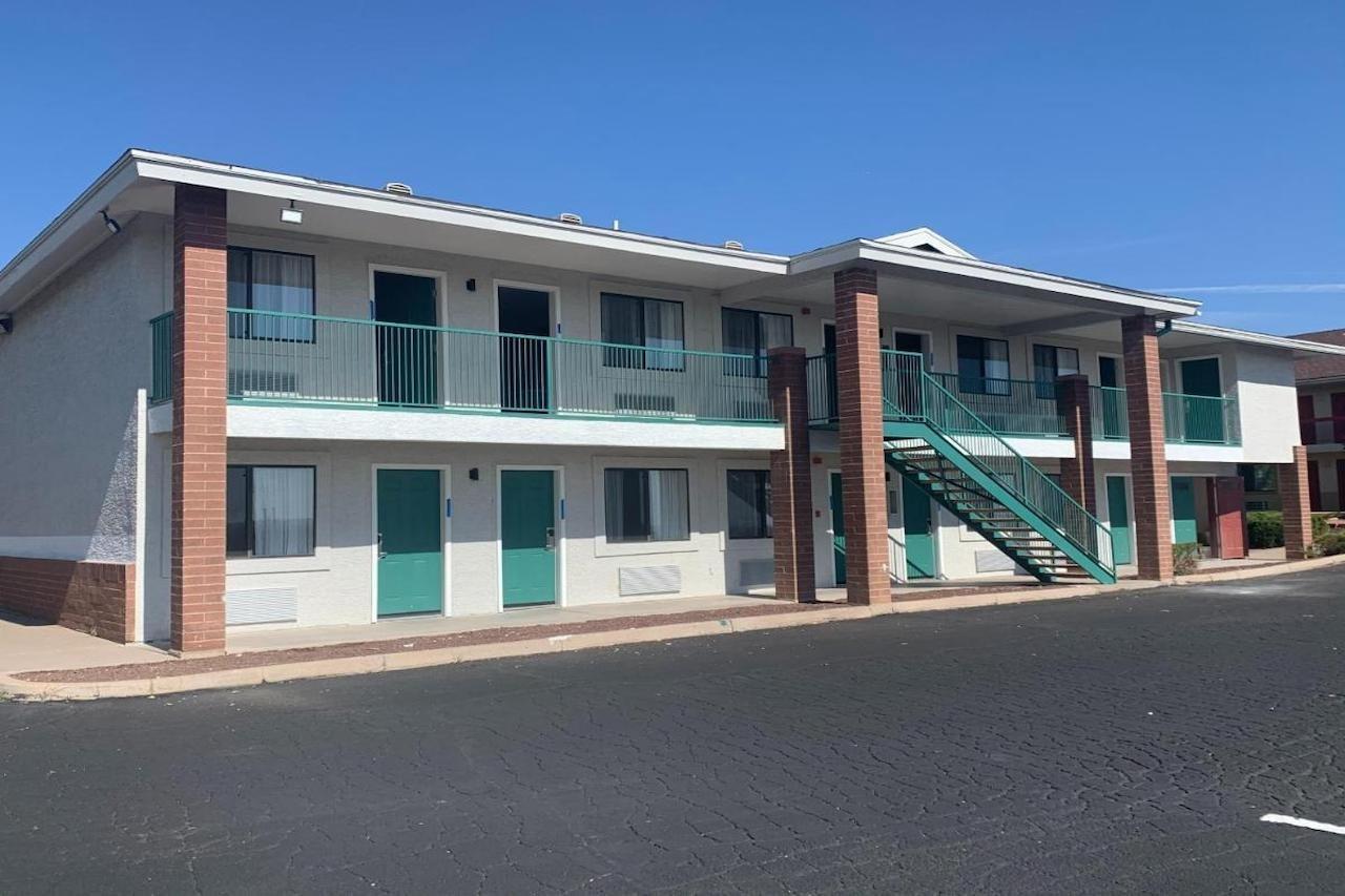Greentree Inn Of Holbrook, Az מראה חיצוני תמונה